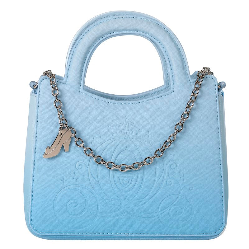 Sac à main Disney Cendrillon bleu face avant avec le dessin du carrosse citrouille avec une chainette en décoration et la chaussure de verre